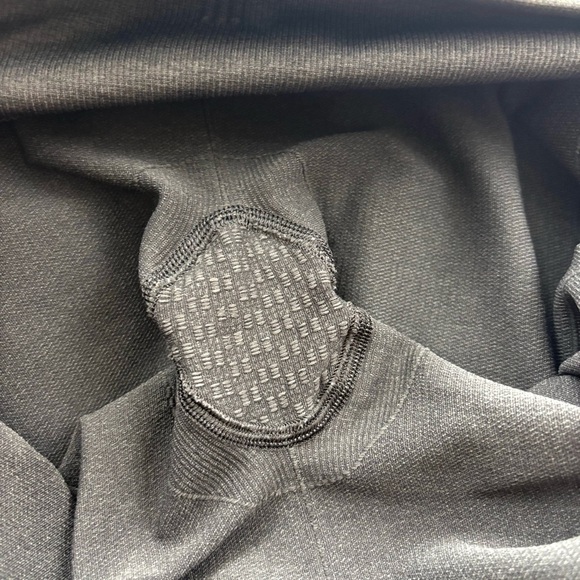 Lululemon Dark Gray in The Flow Crop Scrunch Midrise Compression Capri Leggings - Picture 13 of 16